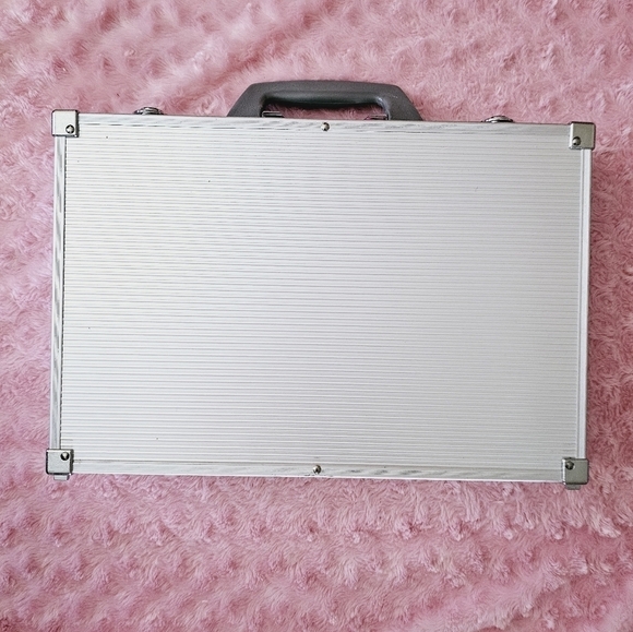 CSI: Senses Board Game - Picture 3 of 7